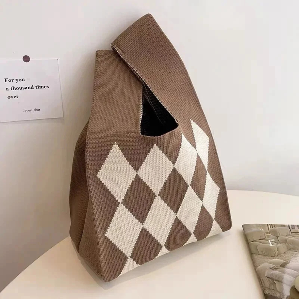 Diamond - Knitted Bag