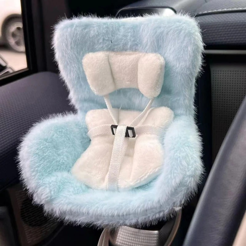 NO DOLL - LABUBU CAR SEAT